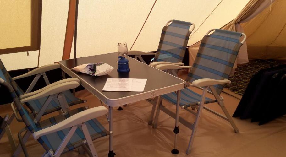 Ameland Tentenverhuur Nes  Bagian luar foto